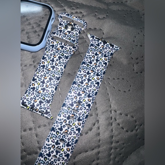 Disney Magical Kingdom Watch Bands 42/44MM - Picture 16 of 16